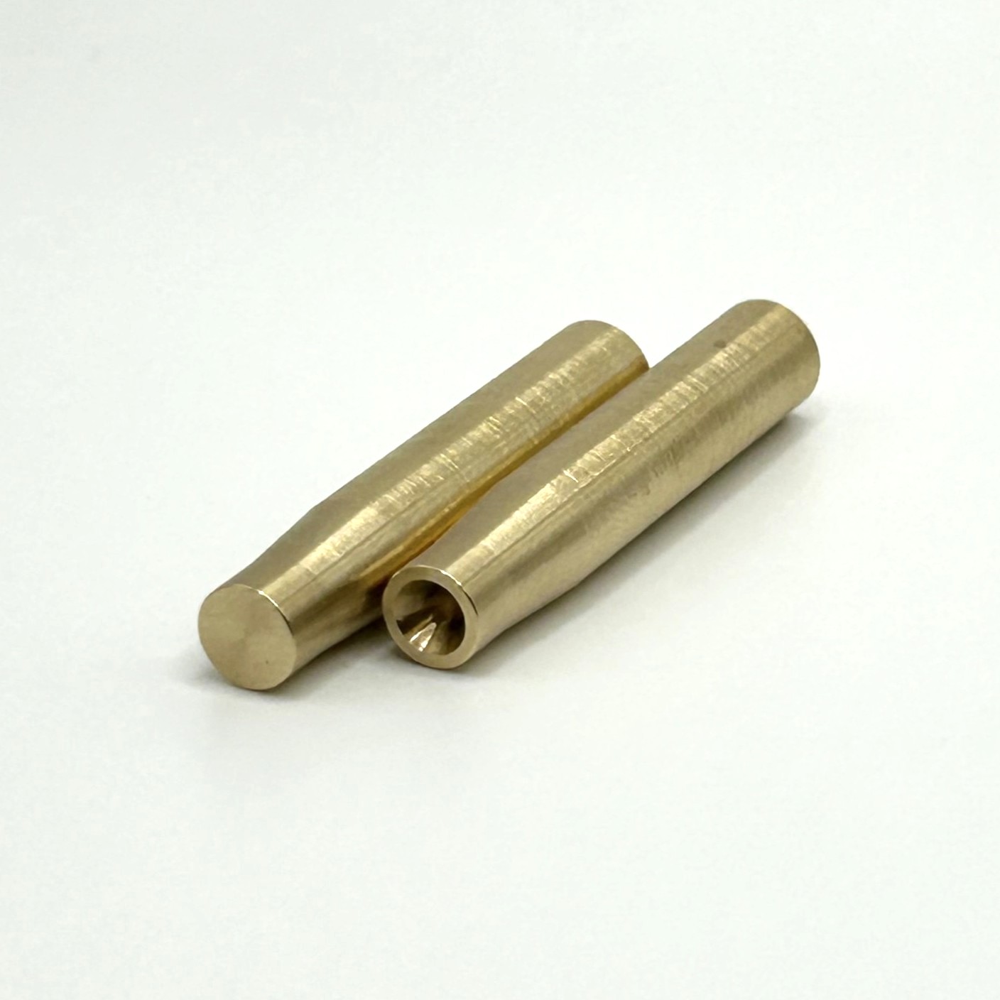 Bâtons pièce a mains - Tripode - lot de 8 – Image 5